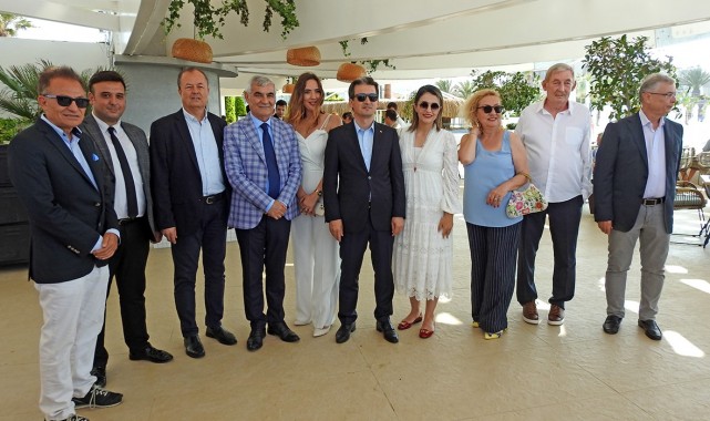 Çeşmeli turizmciler "yaza merhaba" dedi
