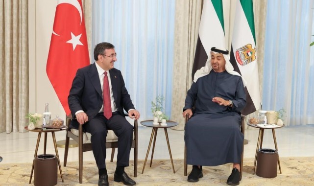Cumhurbaşkanı Yardımcısı Yılmaz ve Bakan Şimşek, BAE Devlet Başkanı Nahyan ile bir araya geldi