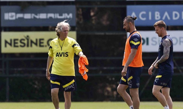 Fenerbahçe, Başakşehir maçı hazırlıklarını sürdürdü