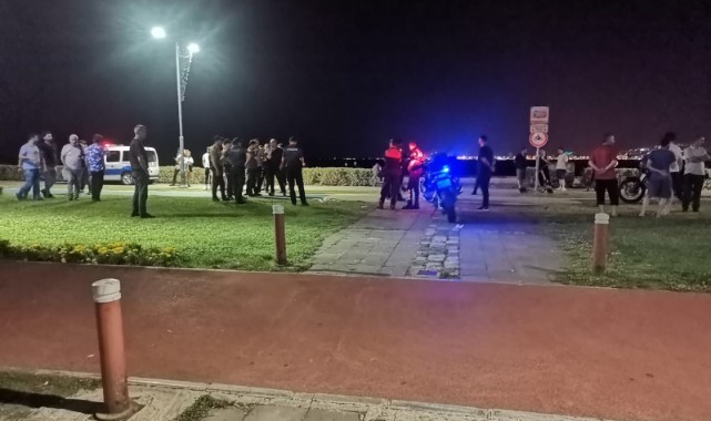 Kordon'da polis memuru bıçaklandı