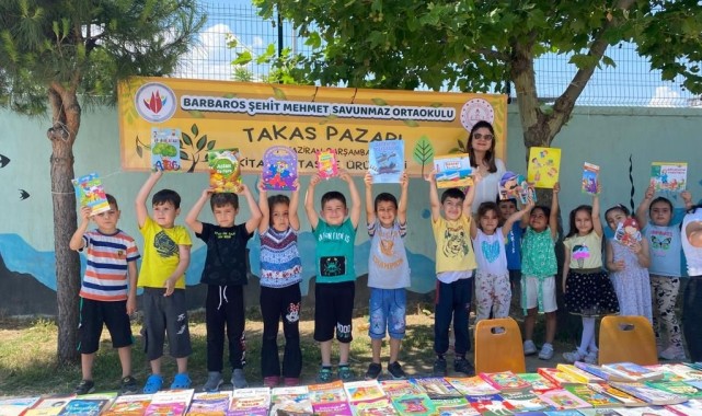 Okuldaki takas pazarıyla aşırı tüketimin önüne geçtiler