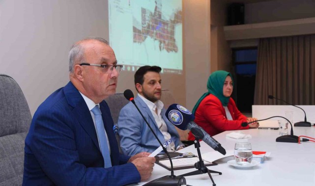 Salihli Belediyesi EYT'lilerin kıdem tazminatını tek seferde ödedi