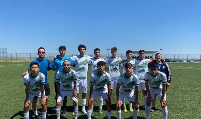 Salihli Belediyespor, Uşak'ta şampiyon