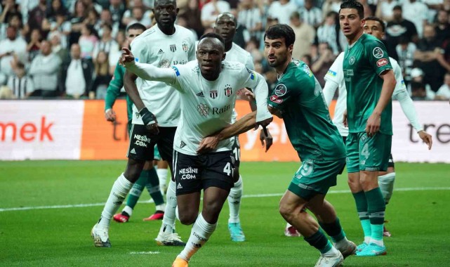 Spor Toto Süper Lig: Beşiktaş: 3 - Konyaspor: 3