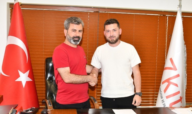 Turgutluspor'da Eray Gülay'ın yerine Sadullah Erarslan