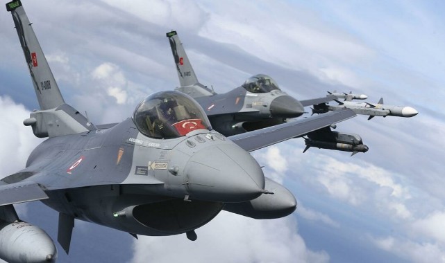 Türk F-16’ları Baltık Denizi’nde tatbikatta görev aldı
