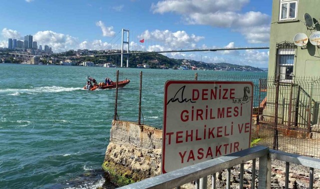 Üsküdar'da liseli genç denizde kayboldu