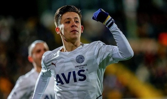 Arda Güler gidiyor mu kalıyor mu?
