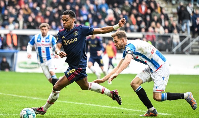 Arsenal, Ajax'tan Jurrien Timber’ı transfer etti