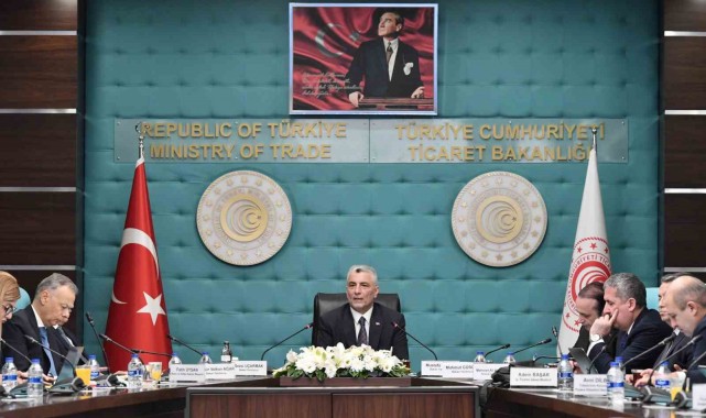 Bakan Bolat: "Otomotiv sektöründe çok ciddi çürük elmalar var"
