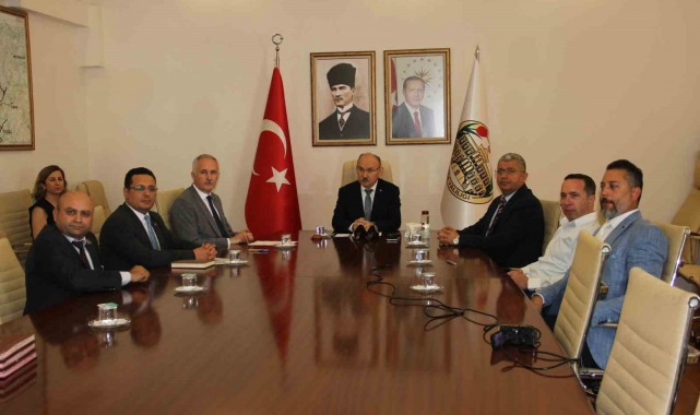 Bir hayırsever daha Manisa'ya okul kazandırıyor