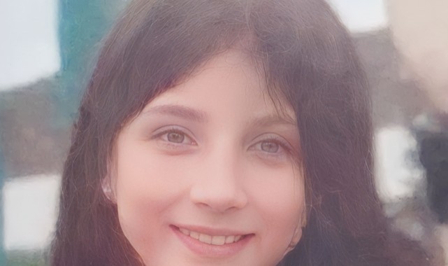 İkizi denizde kaybolup kendisi boğulan kız çocuğu toprağa verildi 