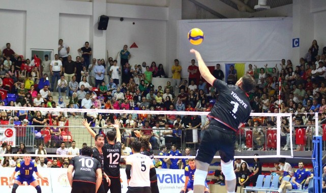 İşitme Engelliler Türkiye Erkek Voleybol Milli Takımı, Avrupa şampiyonu oldu 