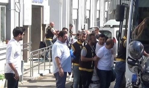 Oto galerici çetesi operasyonunda şüpheliler adliyede
