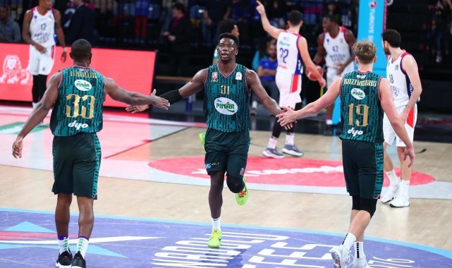 Pınar Karşıyaka'da Angel Delgado ile yollar ayrıldı