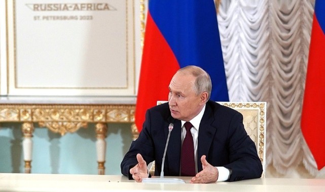 Rusya Devlet Başkanı Vladimir Putin: “Birileri Rusya ve NATO arasında çatışma isterse biz hazırız”   
