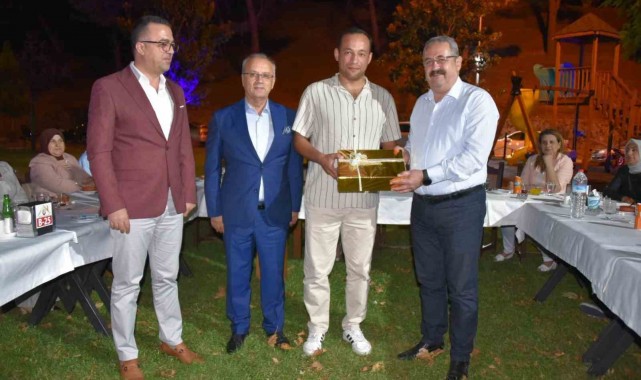 Salihli'de Başsavcı Mustafa Balık'a veda yemeği