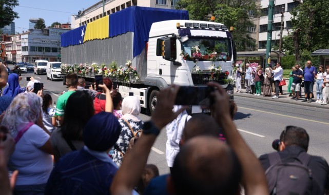 Saraybosna'da 31 soykırım kurbanına veda   