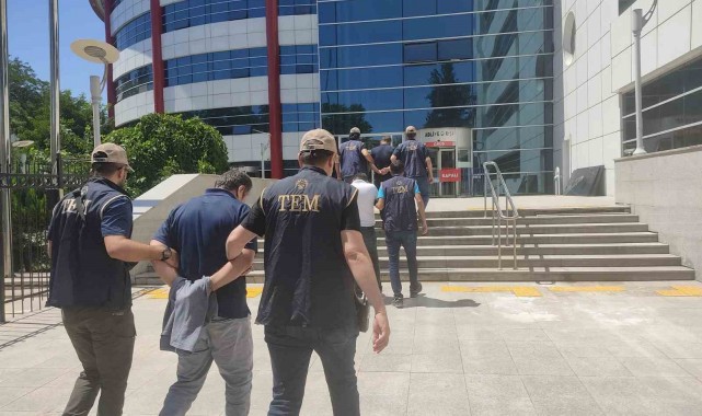 Terör örgütüne erzak ve malzeme sağlayan 2 kişi tutuklandı