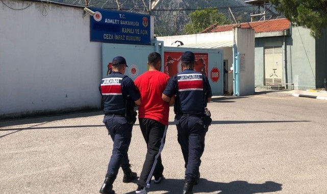 Turgutlu ve Alaşehir'de hapis cezası bulunan 2 kişi yakalandı