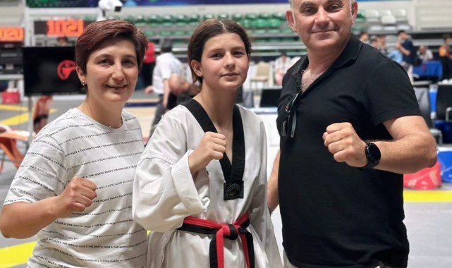 Yunusemreli Selvinaz, Dünya Şampiyonası biletini aldı