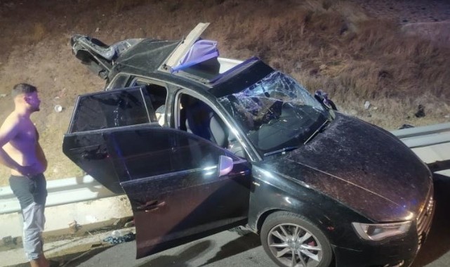 Aliağa’da feci kaza: 2 kişi öldü, 2 kişi ağır yaralandı   