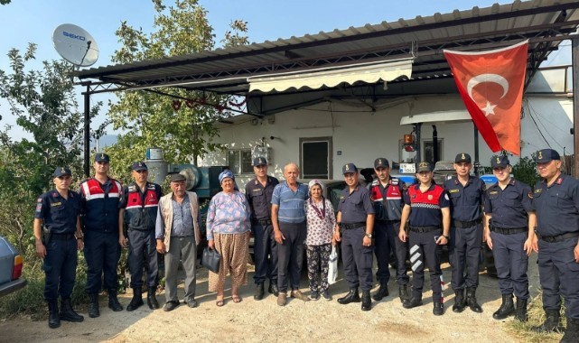 Aydın’da jandarma ekipleri şehit ailelerini yalnız bırakmıyor