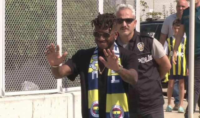 Fred, Fenerbahçe için İstanbul'a geldi