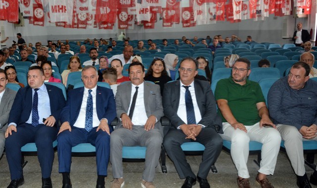 Konuş: 'Turgutlu Belediyesi burçlarına tekrar üç hilalli bayrağımızı asacağız'