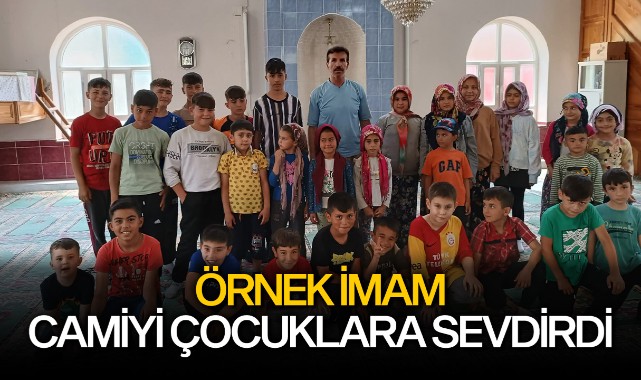 Turgutlu'da örnek imam camiyi çocuklara sevdirdi