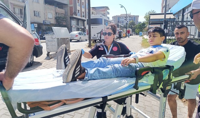 Motosikletin çarpıp kaçtığı 12 yaşındaki çocuk yaralandı