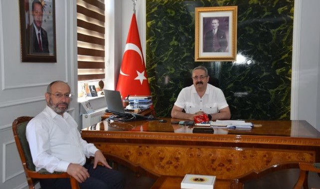 Salihli İlçe Müftüsü Çebi görevine başladı