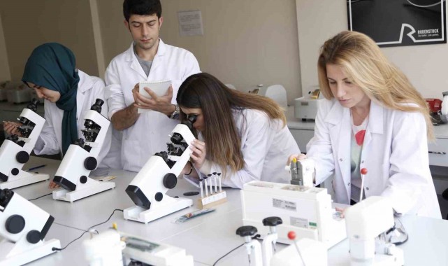 Uluslararası öğrenciler Türkçe öğreniyor, en çok bu bölümleri tercih ediyor