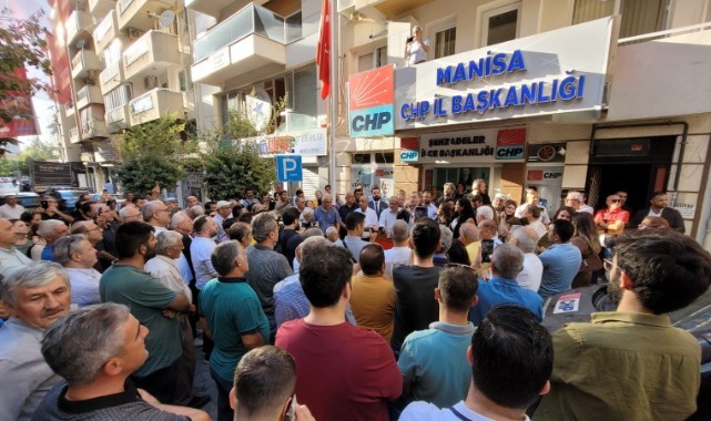 Eski başkan yeniden adayım dedi!