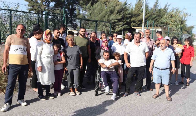 İzmir'deki konteyner kentin kapanma kararına depremzedelerden tepki