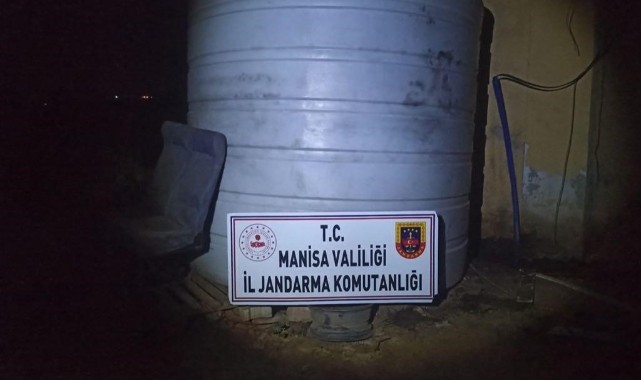 Salihli'de 2 bin 500 litre kaçak akaryakıt ele geçirildi