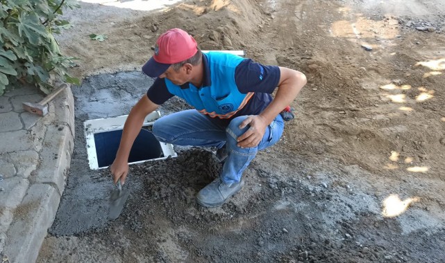 Salihli'nin 2 mahallesinde su baskınlarına karşı önlem