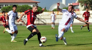 Turgutluspor 90+8'de golü buldu: 1-1