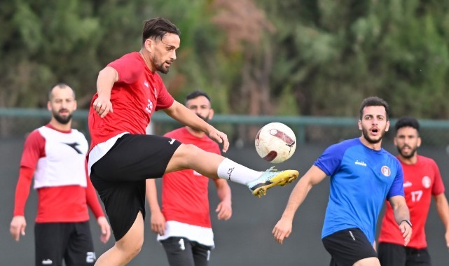 Turgutluspor, Karşıyaka'ya bileniyor