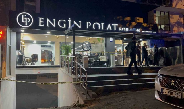 Ataşehir'de Engin Polat'a ait kuaföre silahlı saldırı