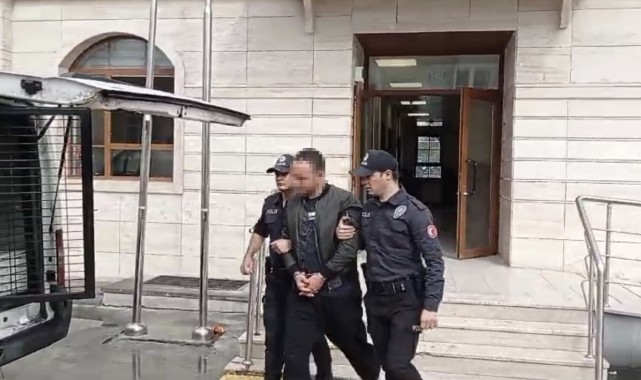 Fiyatta anlaşamadığı kiracısını sokak ortasında dövdü