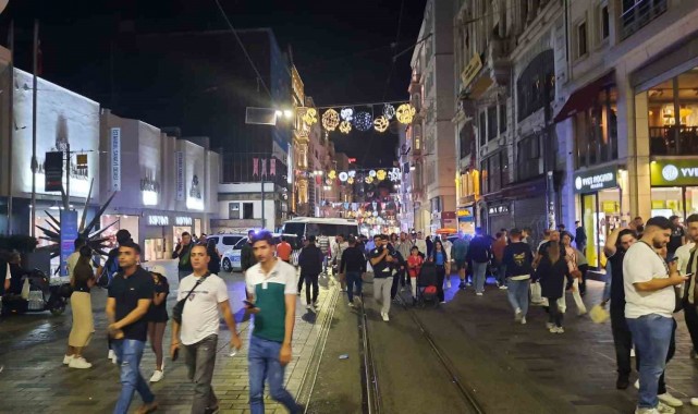 İki kafe çalışanları birbirlerine girdi: 2 yaralı