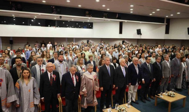 İzmir Ekonomi'nin 23'üncü gurur yılı
