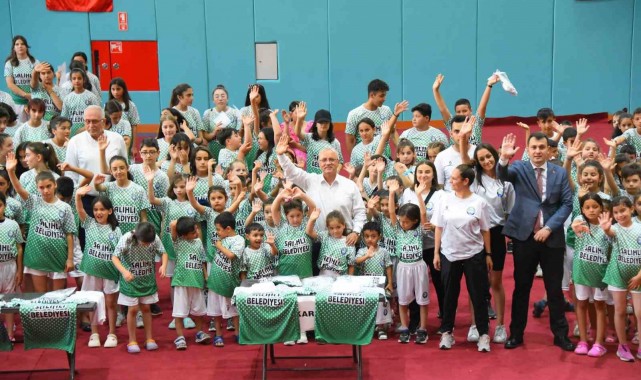 Salihli'de 50 branşta kurs düzenleniyor