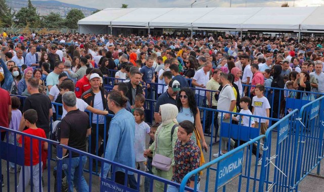TEKNOFEST'te son gün yoğunluğu