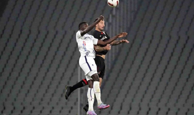 Trendyol Süper Lig: Fatih Karagümrük: 2 - Adana Demirspor: 0