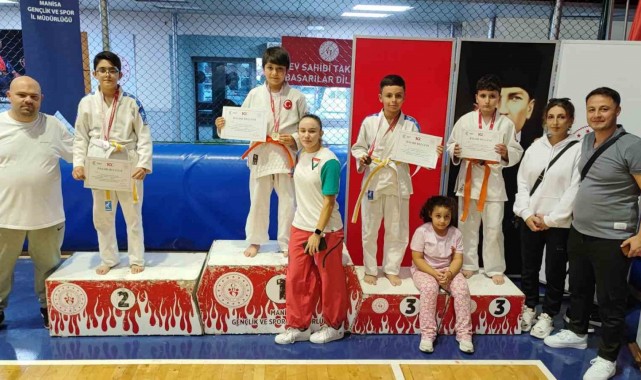 Yunusemreli judocular 100. Yıl Turnuvası'na damga vurdu