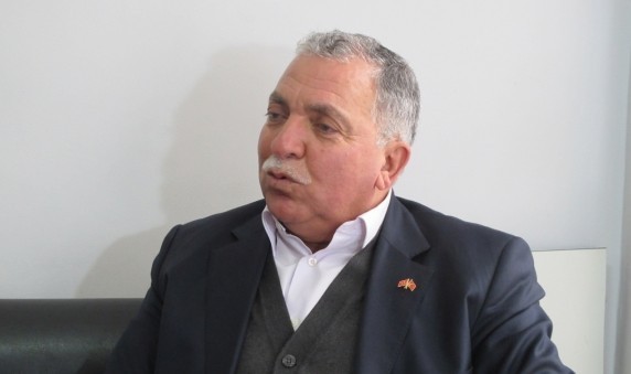 Ahmet Orhan Kimdir ?