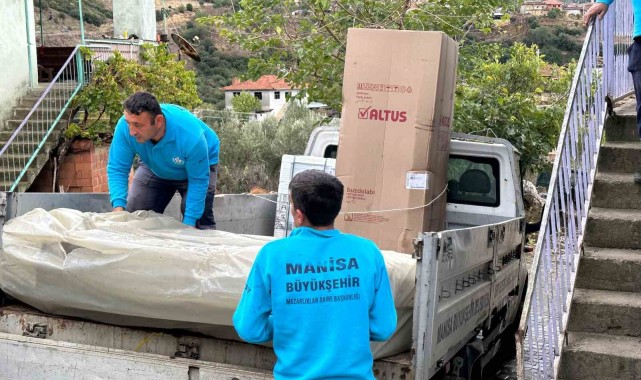 Manisa Büyükşehir Belediyesi Bulut ailesine yardım elini uzattı