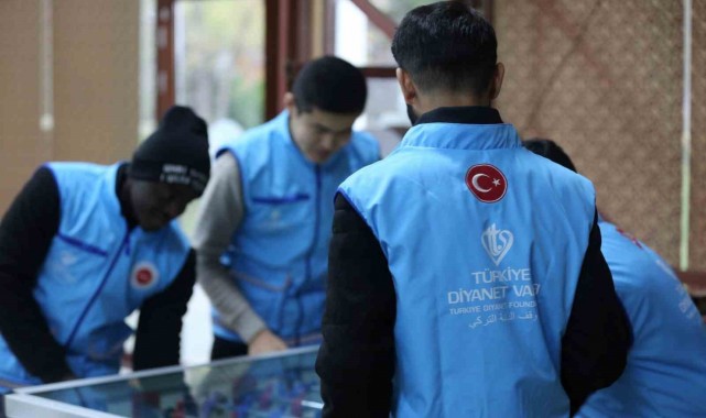Manisa'da 'Gençlik ve Gönüllülük Kampı' düzenlendi